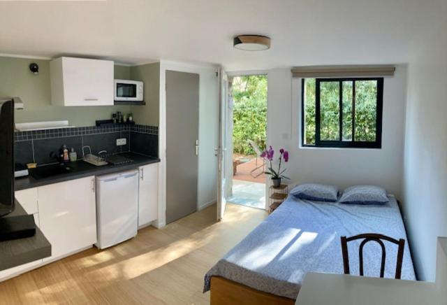 Studio Independant Terrasse Piscine Авиньон Экстерьер фото
